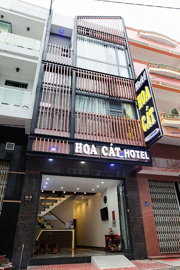 Hoa Cat Hotel Куинён Экстерьер фото